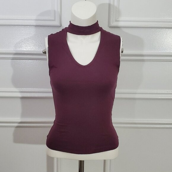 Garage Ring Neck Burgundy Sleeveless top - Picture 1 of 7